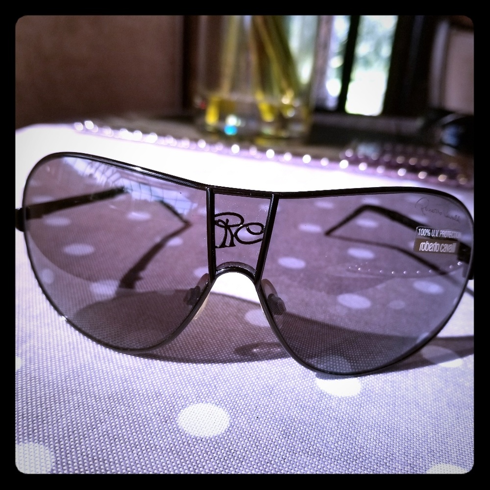 Roberto Cavalli Alcmena 318s sunglasses